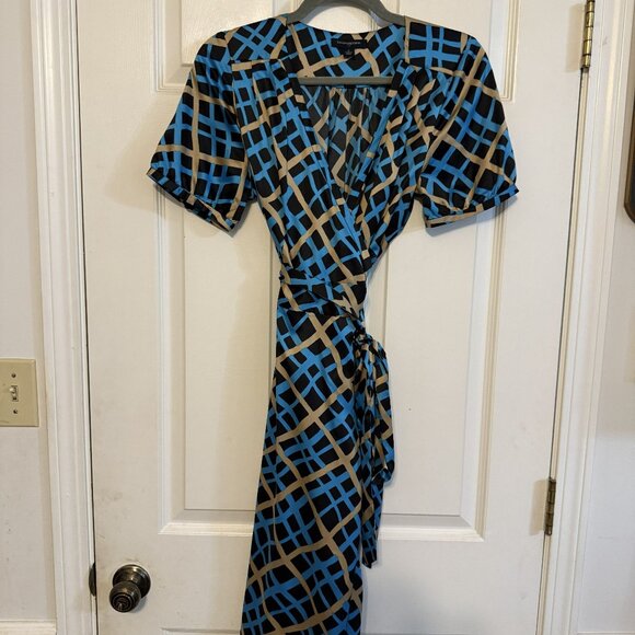 Banana Republic Geometric Print Wrap Dress – Size 8 - Picture 1 of 5
